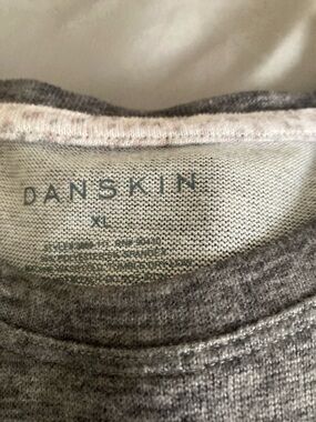 Danskin Marled Gray Pullover Sweatshirt